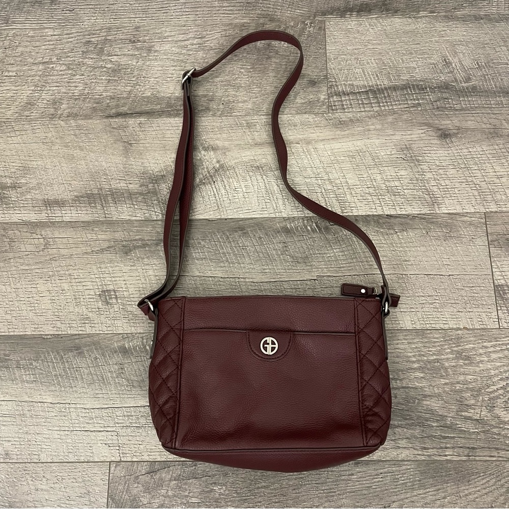 Giani Bernini Pebbled Genuine Leather Wine Handbag Quilted Sides Crossbody Bag